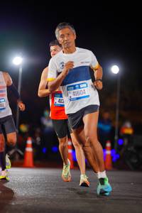 BIB: 413, 41604
                            <button type="button" onclick="openModal(21525363)" class="btn btn-primary btn-sm float-right btn-popup" data-toggle="modal" data-target=".modal-high-quality">
                        <i class="fas fa-shopping-cart"></i> Add to Cart
                    </button>
                                            <button type="button" onclick="isThisMe(21525363, true)" class="btn btn-success btn-sm float-right btn-popup btn-isme hidden" data-toggle="tooltip" data-placement="bottom" title="นี่คือรูปของคุณใช่ไหม คลิกที่นี่เพื่อเอาเข้าอัลบั้ม">
                        <i class="fas fa-plus"></i> Add to album
                    </button>
                    <button type="button" onclick="isThisMe(21525363, false)" class="btn btn-warning btn-sm float-right btn-popup btn-isnotme hidden">
                        <i class="fas fa-ban"></i> Remove from album
                    </button>